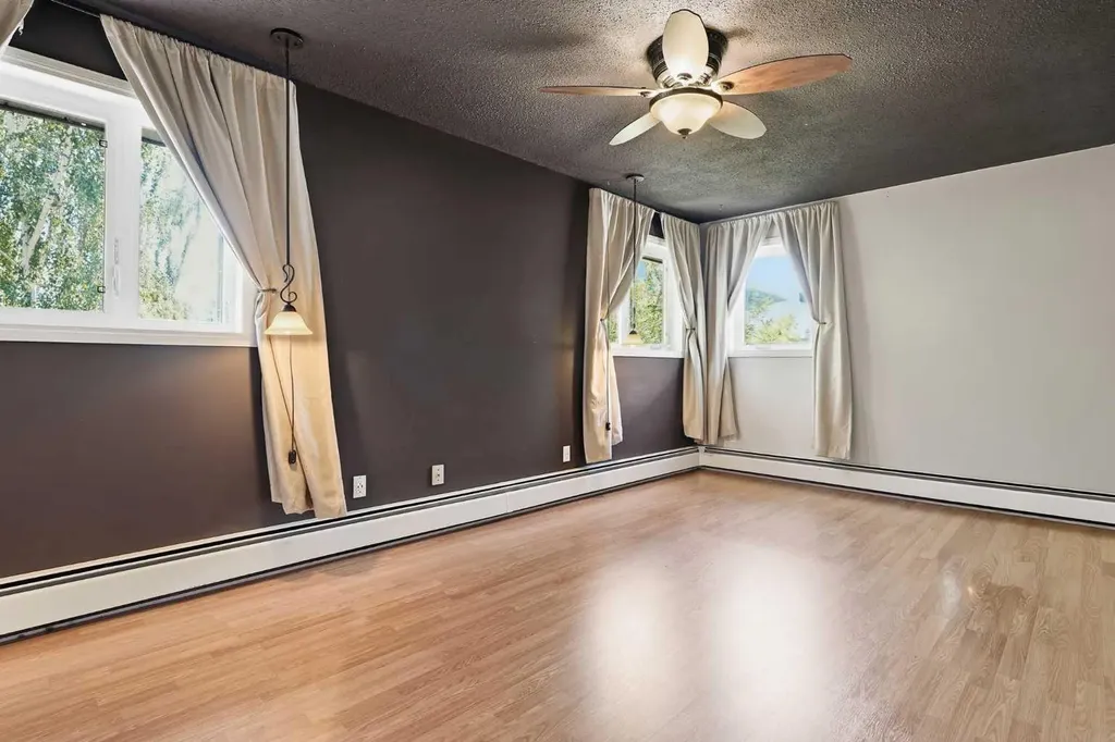 2117 127 Street Blairmore AB T0K 0E0