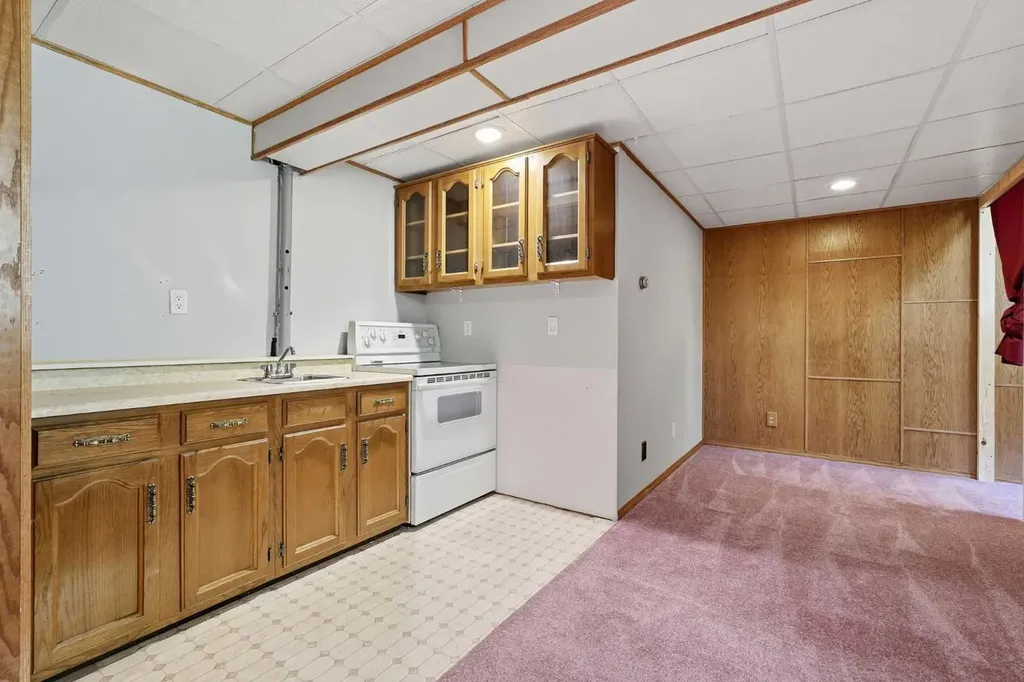 2117 127 Street Blairmore AB T0K 0E0
