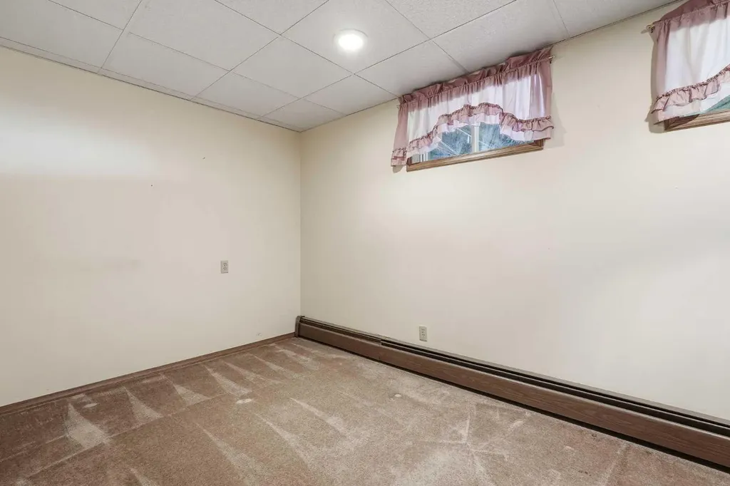2117 127 Street Blairmore AB T0K 0E0