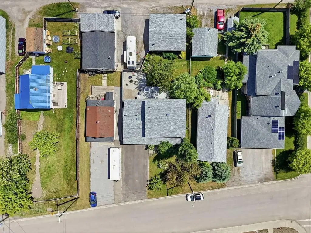 2117 127 Street Blairmore AB T0K 0E0