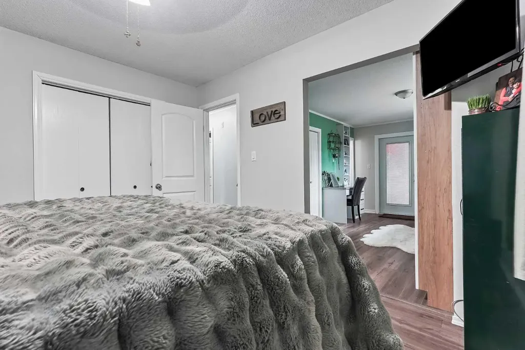 1017 19a Avenue Coaldale AB T1M 1A6