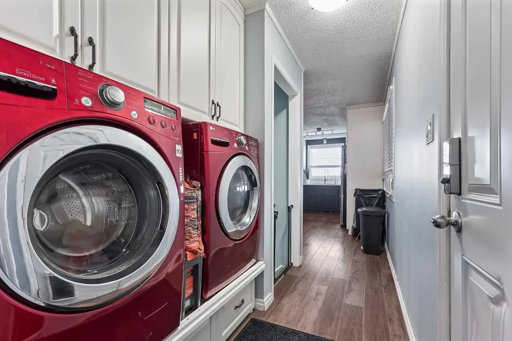 1017 19a Avenue Coaldale AB T1M 1A6
