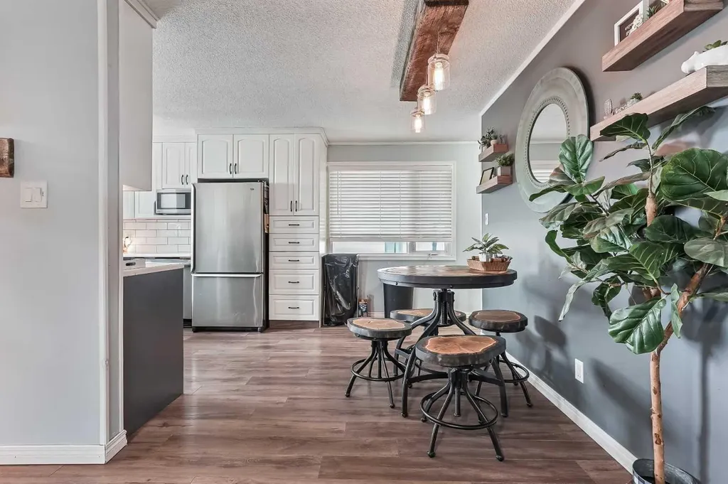 1017 19a Avenue Coaldale AB T1M 1A6
