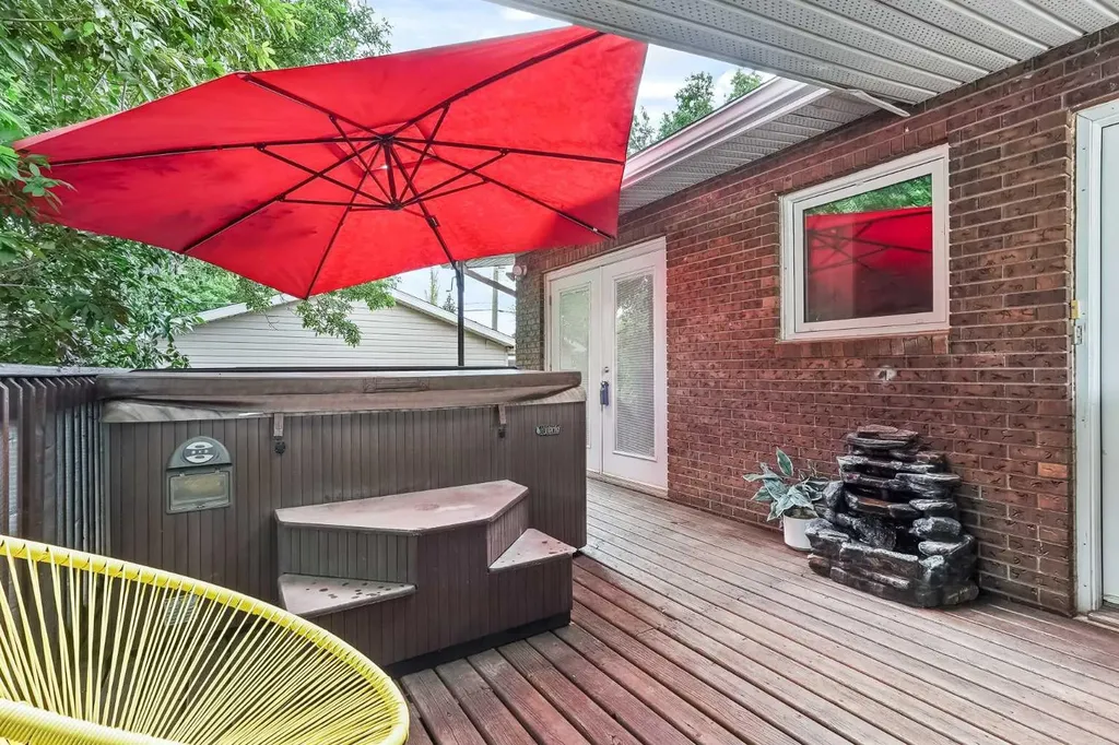 1017 19a Avenue Coaldale AB T1M 1A6