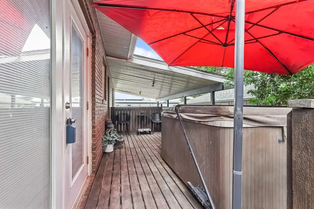 1017 19a Avenue Coaldale AB T1M 1A6