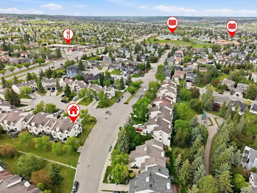 781 Sandringham Place NW Calgary AB T3K3Z1