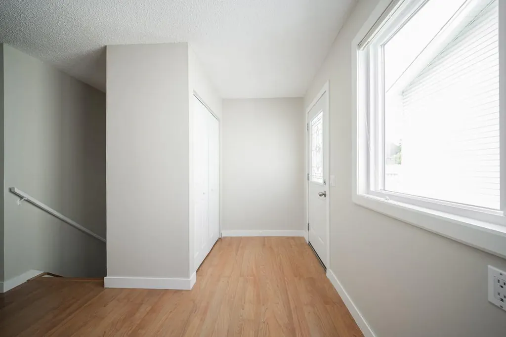 181 Windsor Drive Fort Mcmurray AB T9H 4R1