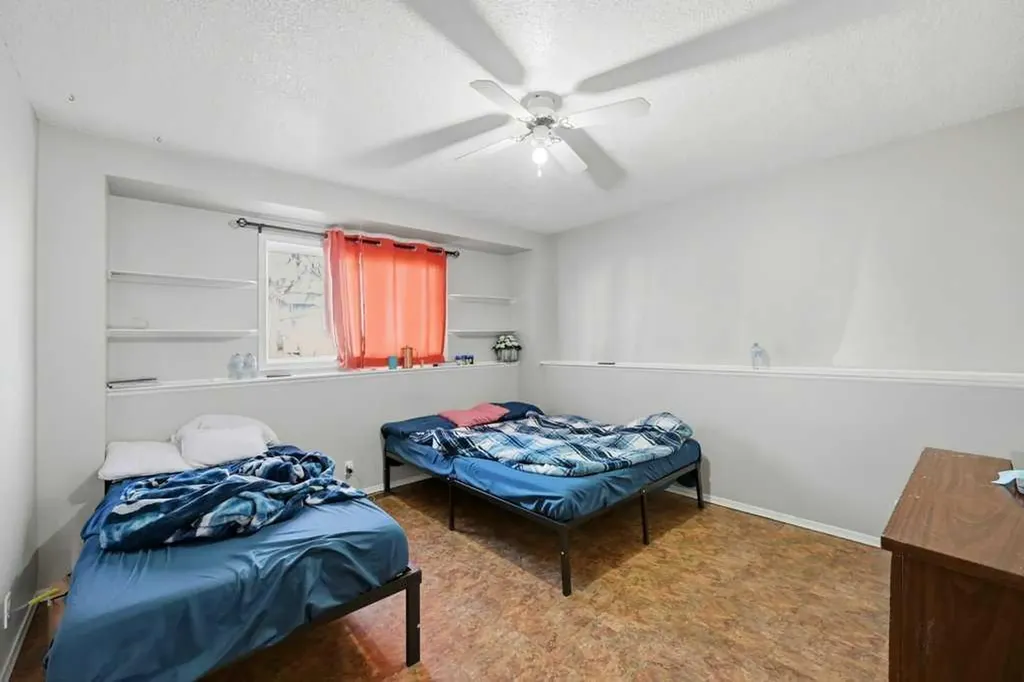 119 Macewan Meadow Way NW Calgary AB T3K 3H9