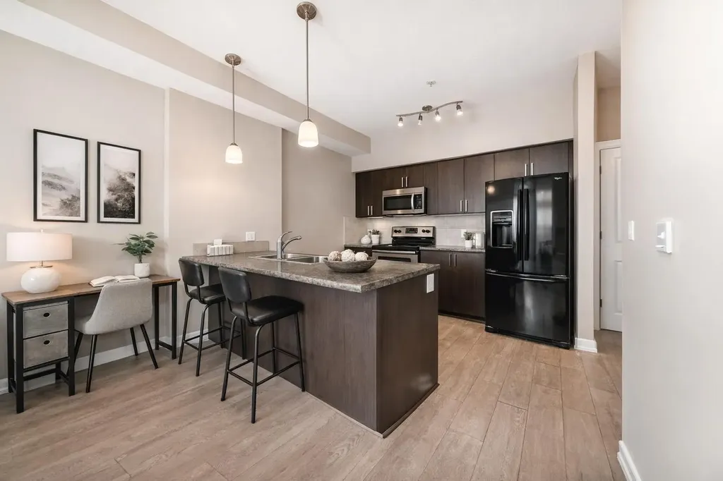117 Copperpond Common SE Calgary AB T2Z 5E6