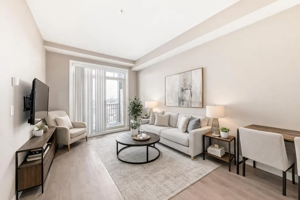 117 Copperpond Common SE Calgary AB T2Z 5E6