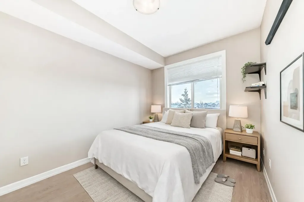 117 Copperpond Common SE Calgary AB T2Z 5E6