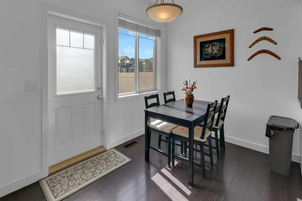 413 River Avenue Cochrane AB T4C 0P2