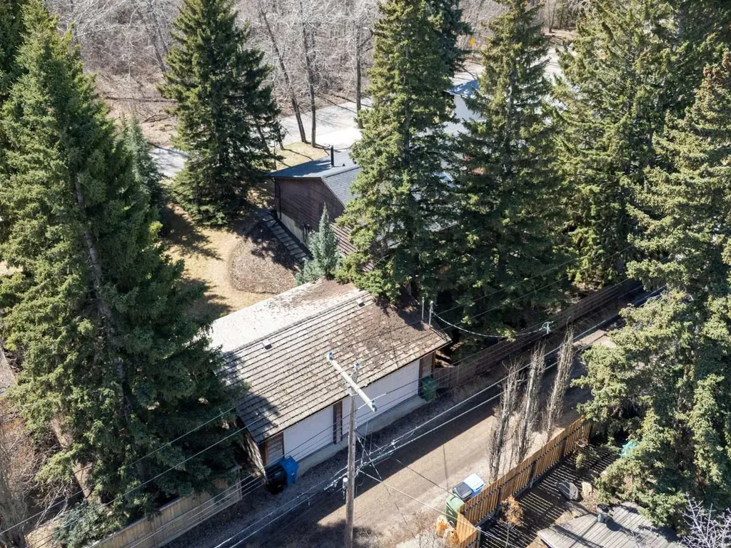 620 Lansdowne Avenue SW Calgary AB T2S0Z9