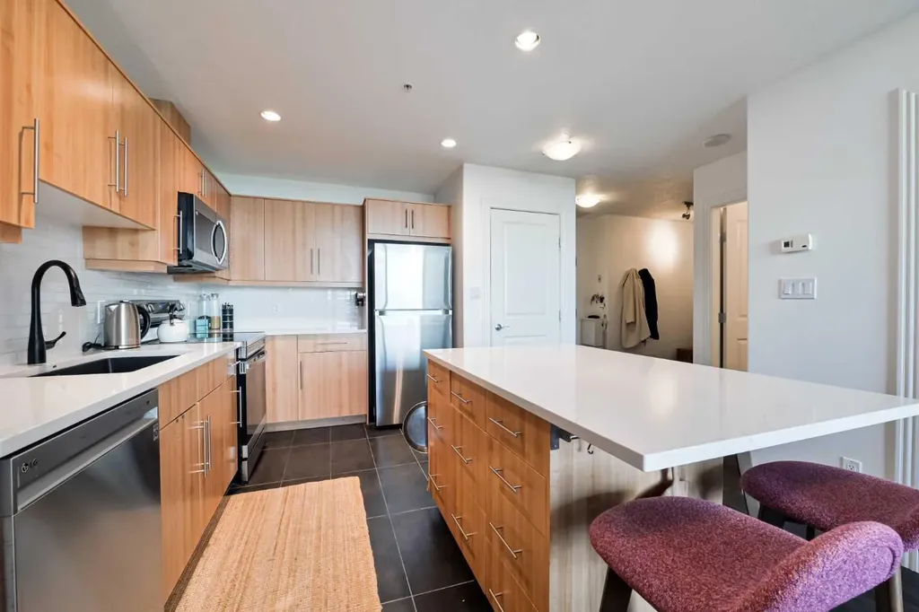 55 Spruce Place SW Calgary AB T3C 3X5