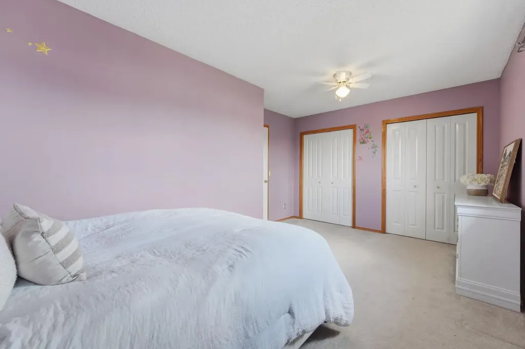 219 Coral Springs Circle Calgary AB T3J3P7