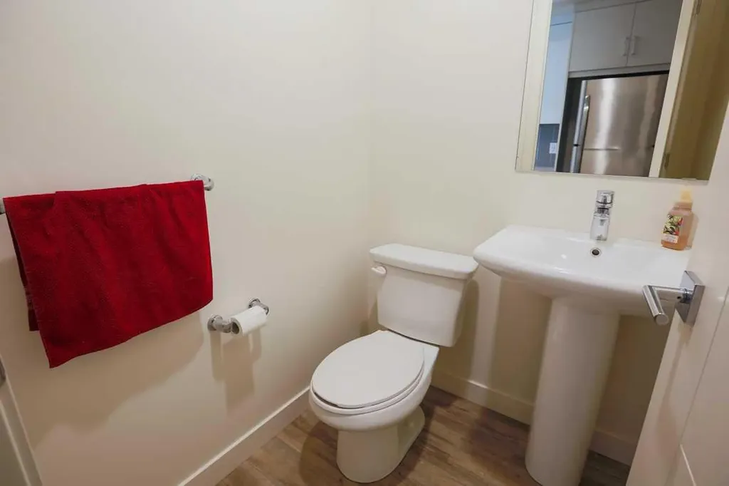 100 Walgrove Court SE Calgary AB T2X 4N1