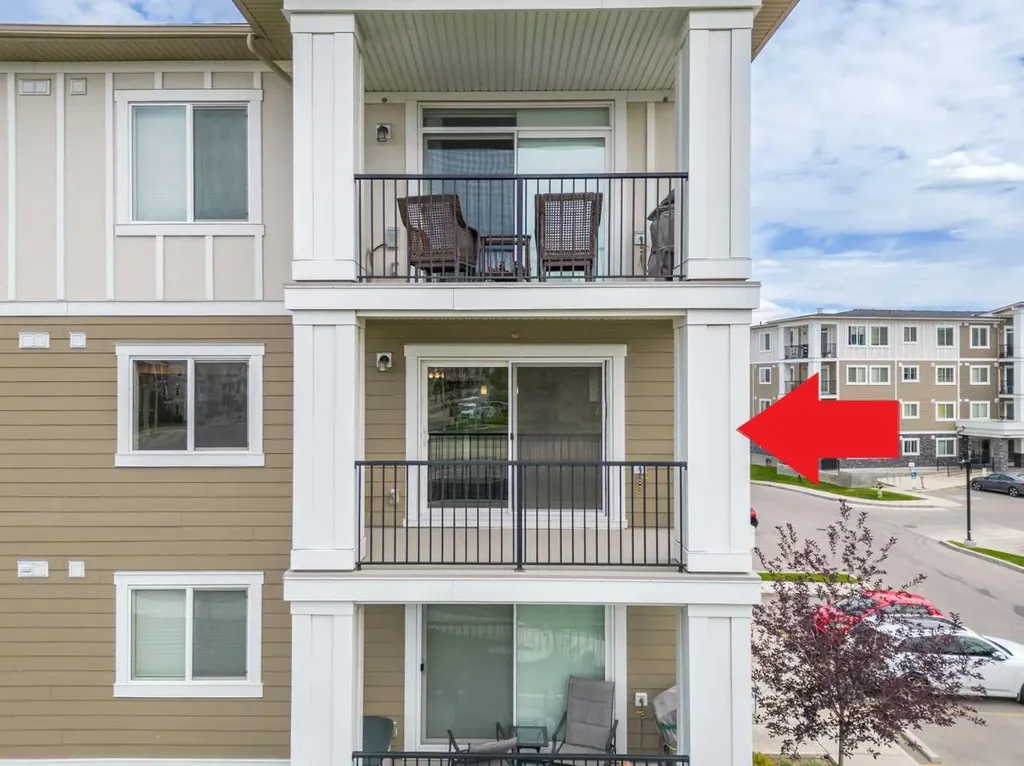 450 Sage Valley Drive NW Calgary AB T3R 0V5