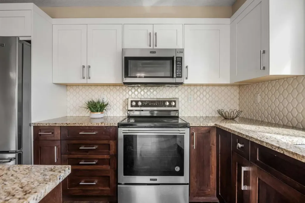450 Sage Valley Drive NW Calgary AB T3R 0V5