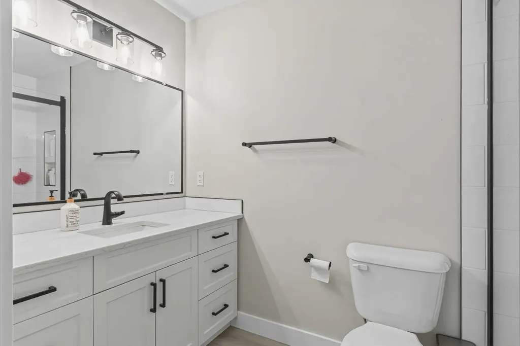 2715 73 Avenue Lloydminster AB T9V3L7