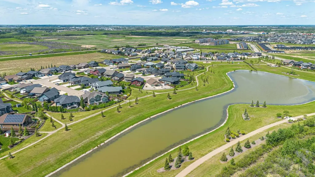 2715 73 Avenue Lloydminster AB T9V3L7