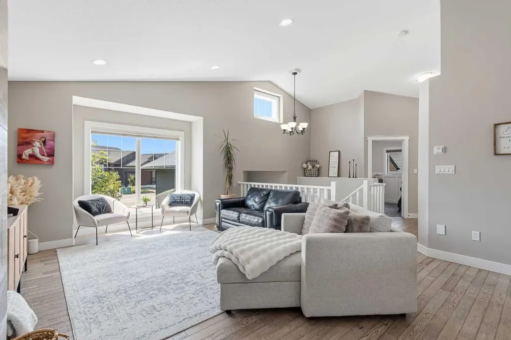 2715 73 Avenue Lloydminster AB T9V3L7