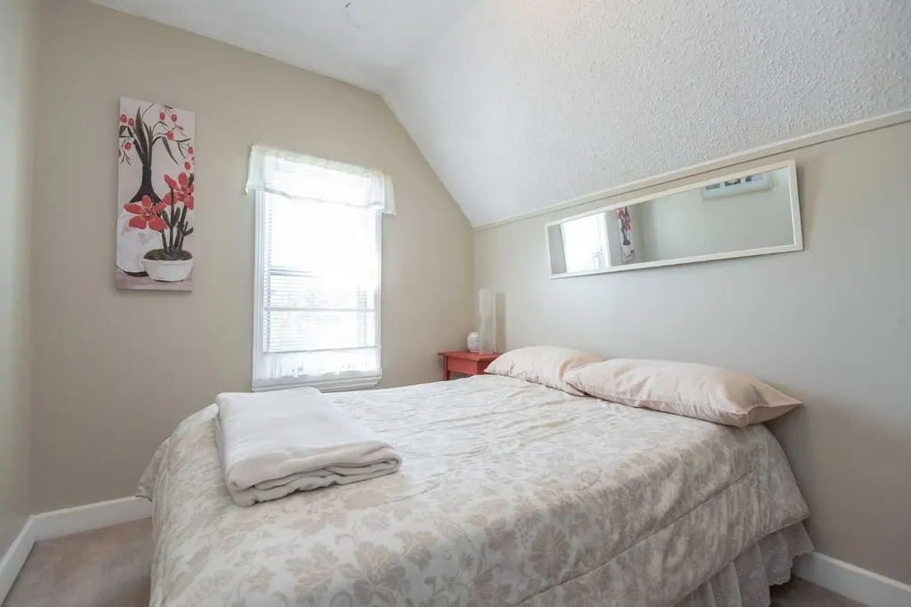 4211 51a Street Red Deer AB T4N 2B7