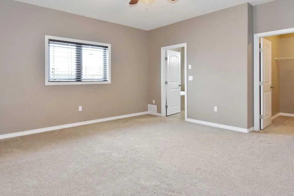 10402 128 Avenue Grande Prairie AB T8V 6J5