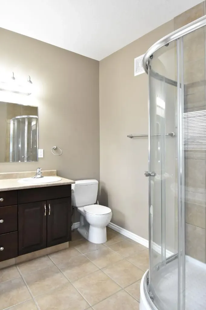 10402 128 Avenue Grande Prairie AB T8V 6J5