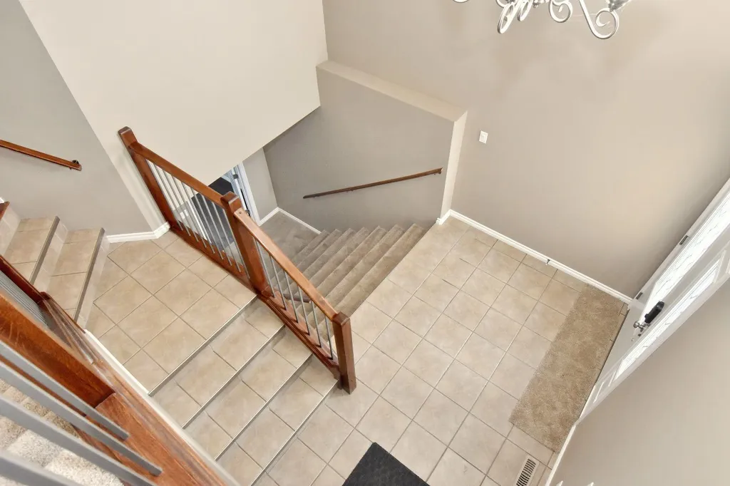 10402 128 Avenue Grande Prairie AB T8V 6J5