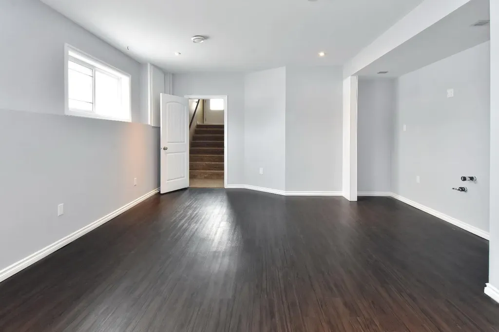 10402 128 Avenue Grande Prairie AB T8V 6J5