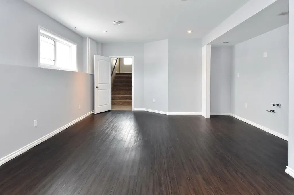 10402 128 Avenue Grande Prairie AB T8V 6J5
