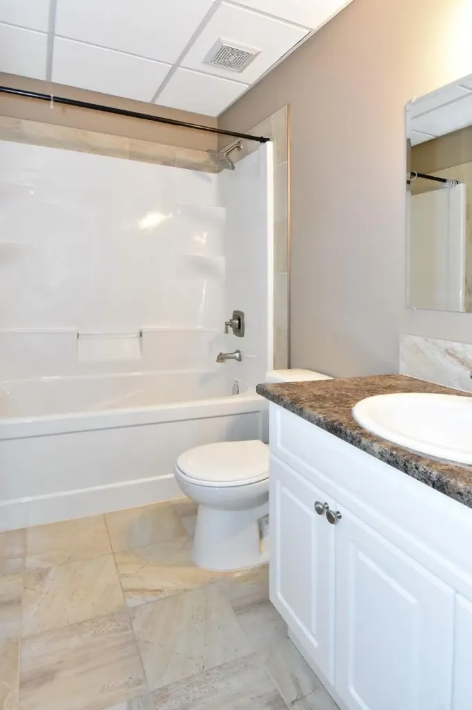 10402 128 Avenue Grande Prairie AB T8V 6J5