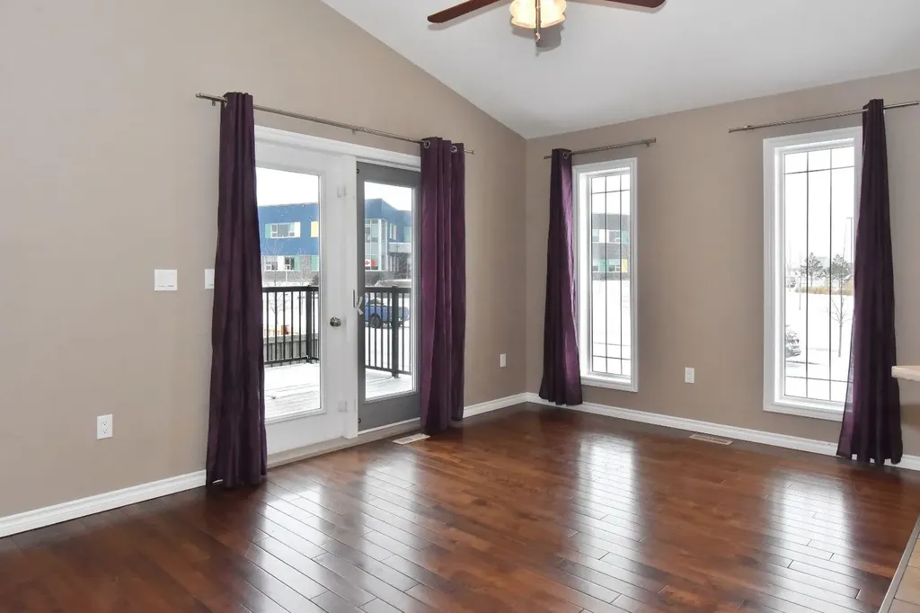 10402 128 Avenue Grande Prairie AB T8V 6J5