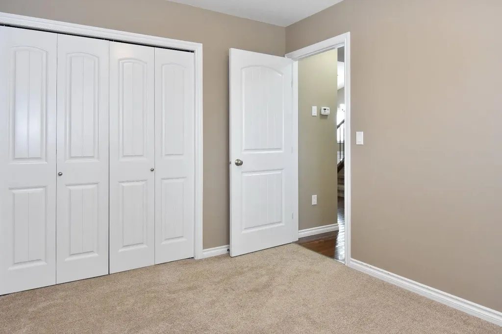 10402 128 Avenue Grande Prairie AB T8V 6J5