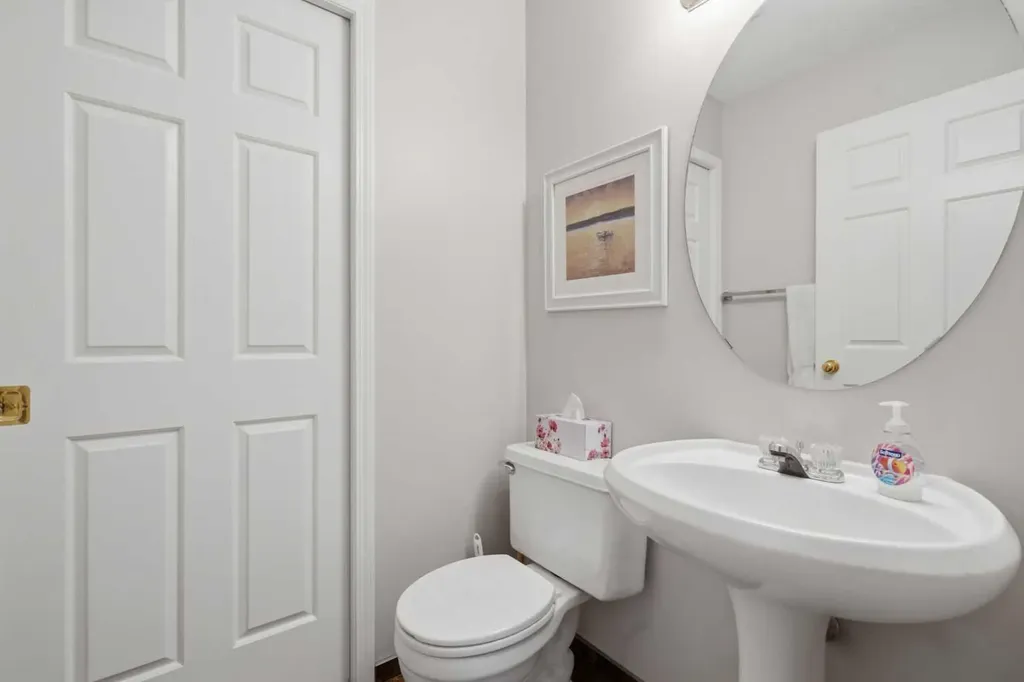 90 Hidden Ranch Terrace NW Calgary AB T3A 5Z4