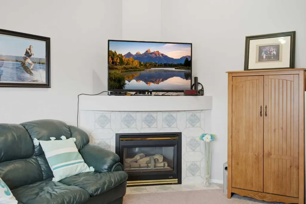 90 Hidden Ranch Terrace NW Calgary AB T3A 5Z4