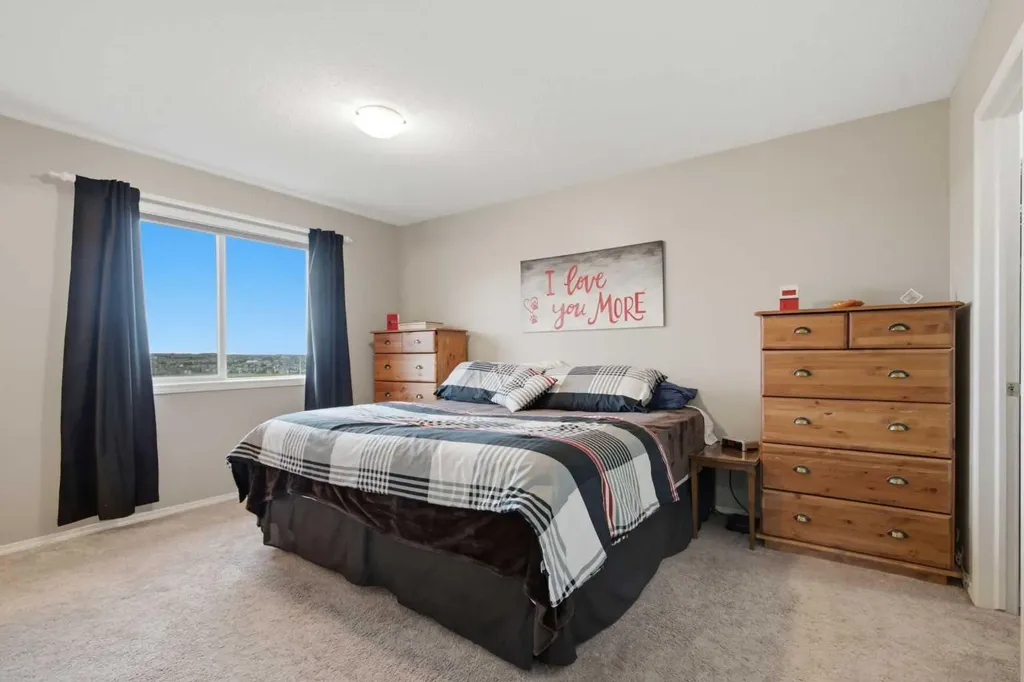 90 Hidden Ranch Terrace NW Calgary AB T3A 5Z4