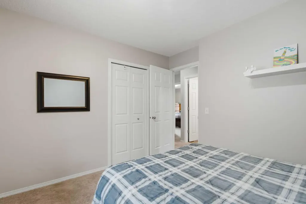 90 Hidden Ranch Terrace NW Calgary AB T3A 5Z4