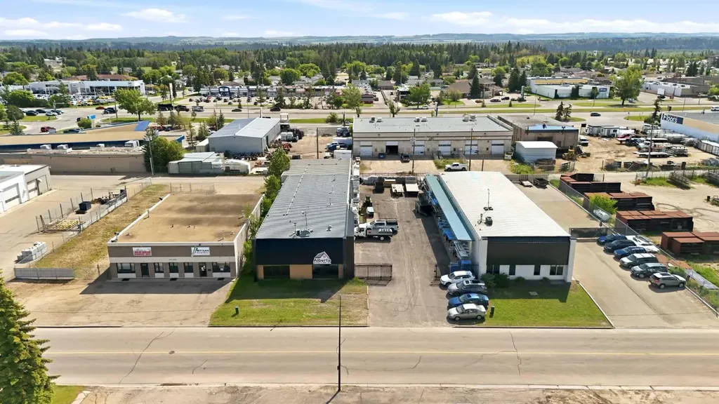 6785 52 Avenue Red Deer AB T4N 4K8