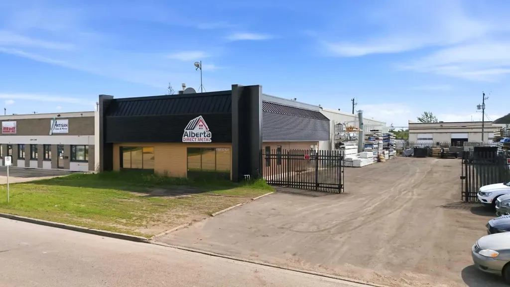 6785 52 Avenue Red Deer AB T4N 4K8