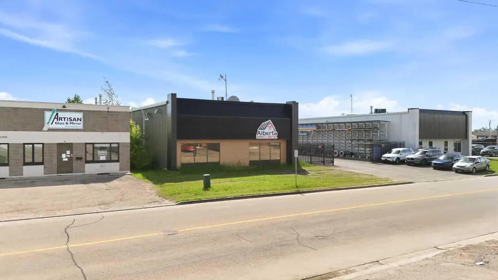 6785 52 Avenue Red Deer AB T4N 4K8