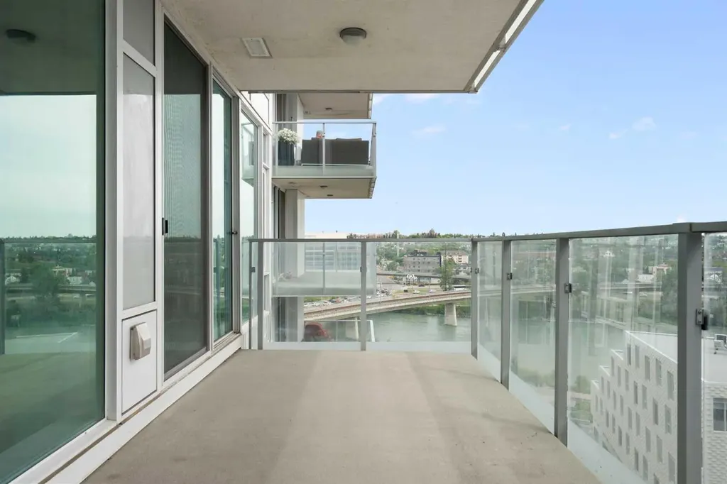 519 Riverfront Avenue SE Calgary AB T2G1K6