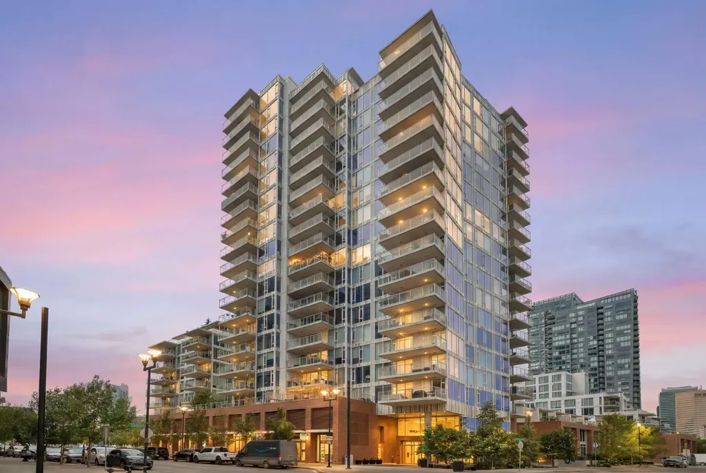 519 Riverfront Avenue SE Calgary AB T2G1K6
