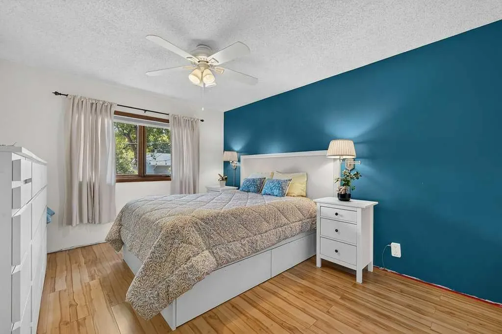 2319 5 Avenue NW Calgary AB T2N 0T1