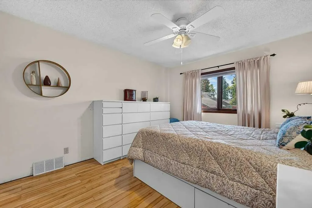 2319 5 Avenue NW Calgary AB T2N 0T1