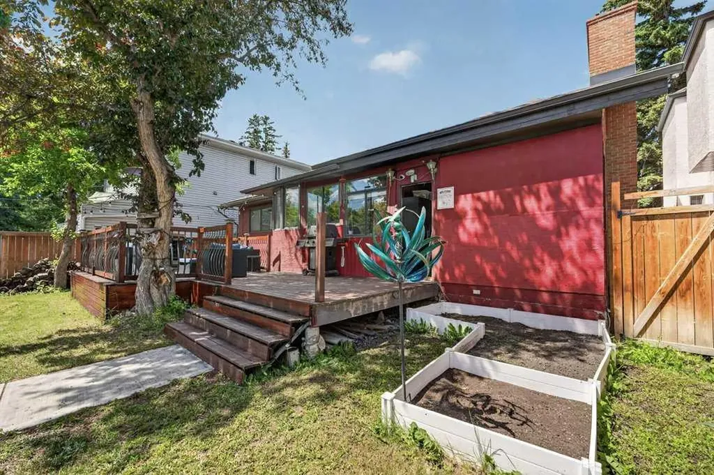 2319 5 Avenue NW Calgary AB T2N 0T1