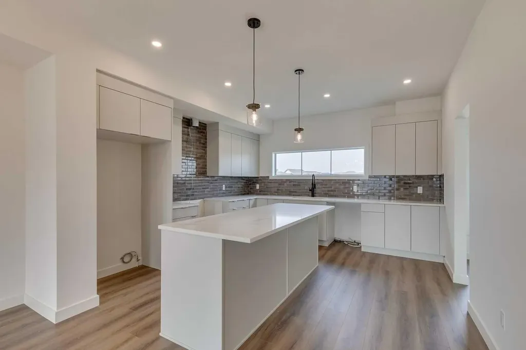 195 Belvedere Drive SE Calgary AB T2A 0V9
