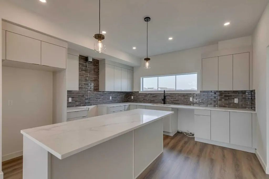 195 Belvedere Drive SE Calgary AB T2A 0V9