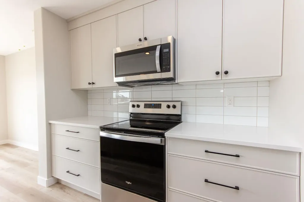 245 Turnbull Close Red Deer AB T4P 3H6