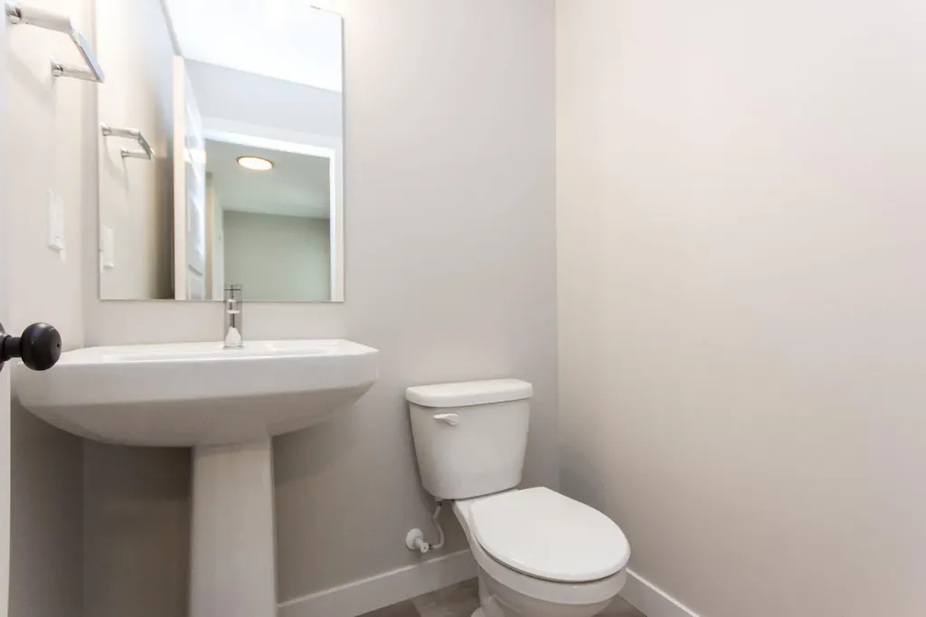 245 Turnbull Close Red Deer AB T4P 3H6